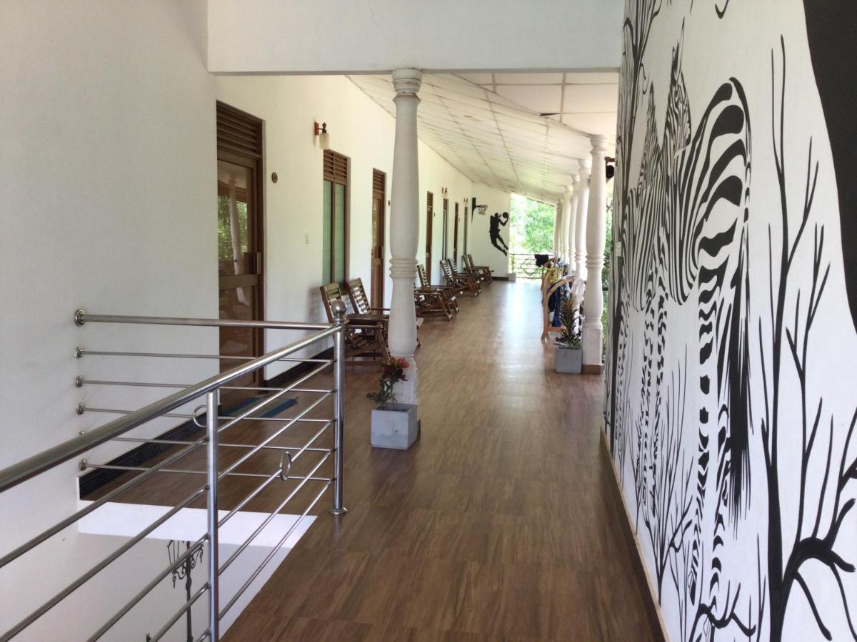 אופוואלי French Garden Resort מראה חיצוני תמונה