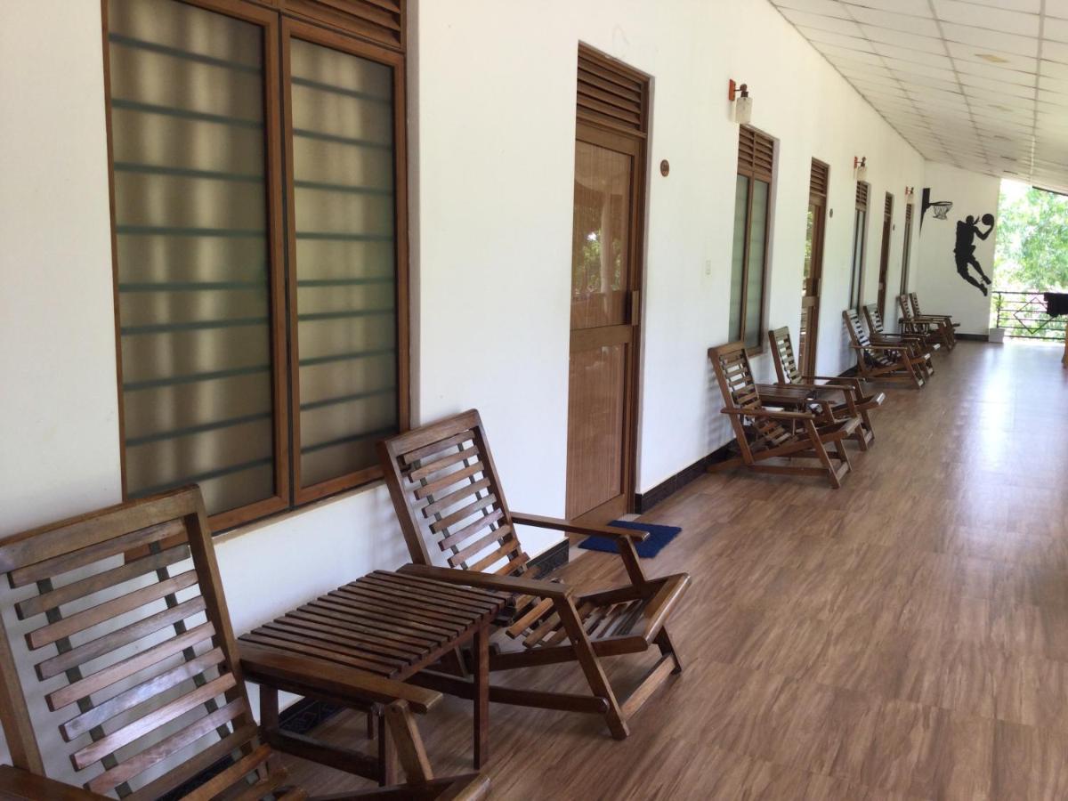 אופוואלי French Garden Resort מראה חיצוני תמונה