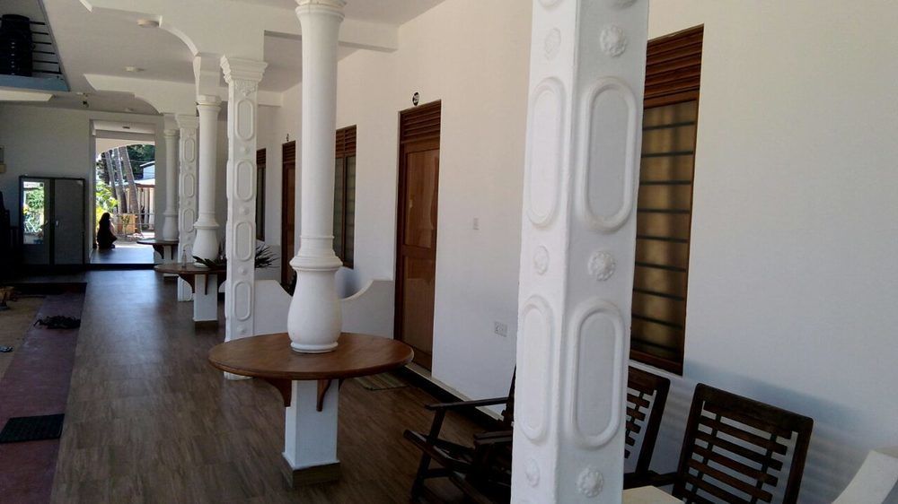 אופוואלי French Garden Resort מראה חיצוני תמונה