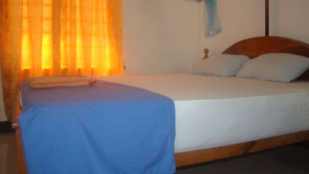אופוואלי French Garden Resort מראה חיצוני תמונה
