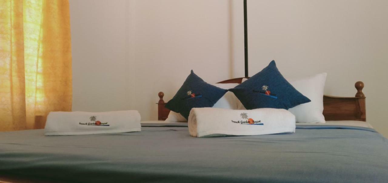 אופוואלי French Garden Resort מראה חיצוני תמונה