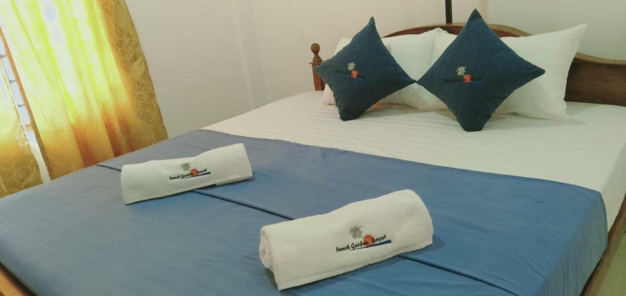 אופוואלי French Garden Resort מראה חיצוני תמונה