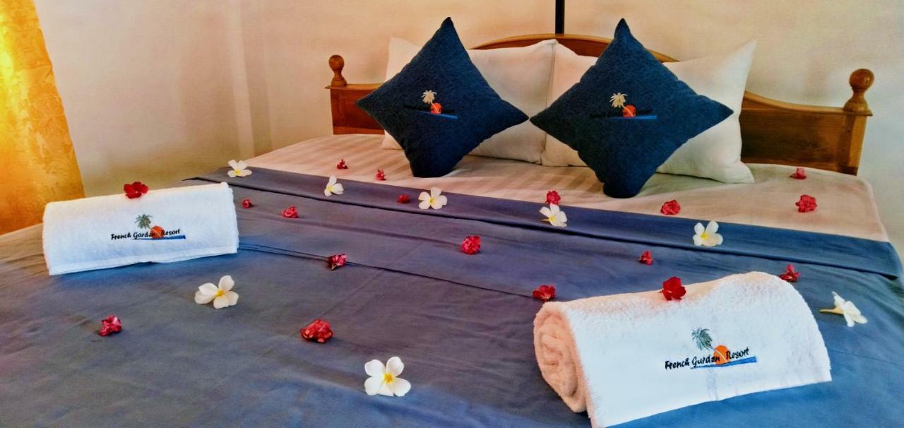 אופוואלי French Garden Resort מראה חיצוני תמונה